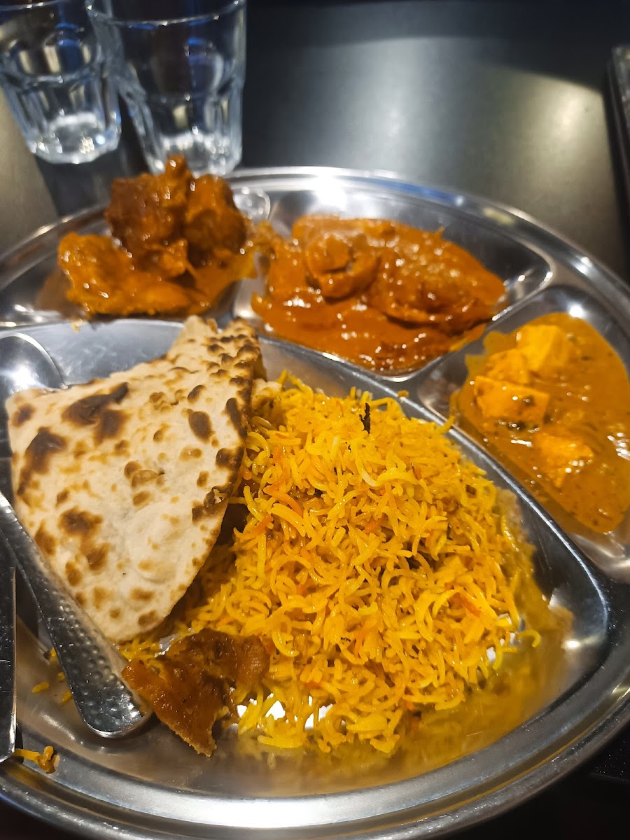 Amrin And Bros Indian Restaurant & Bar-7